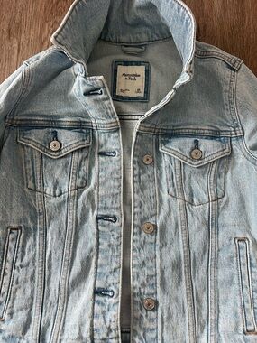 Abercrombie & Fitch Light Blue Denim Trucker Jacket